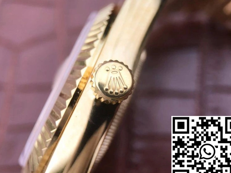 EW 218238 Rolex Day-Date II Factory Gold 40MM Yellow Dial 18K 0914
